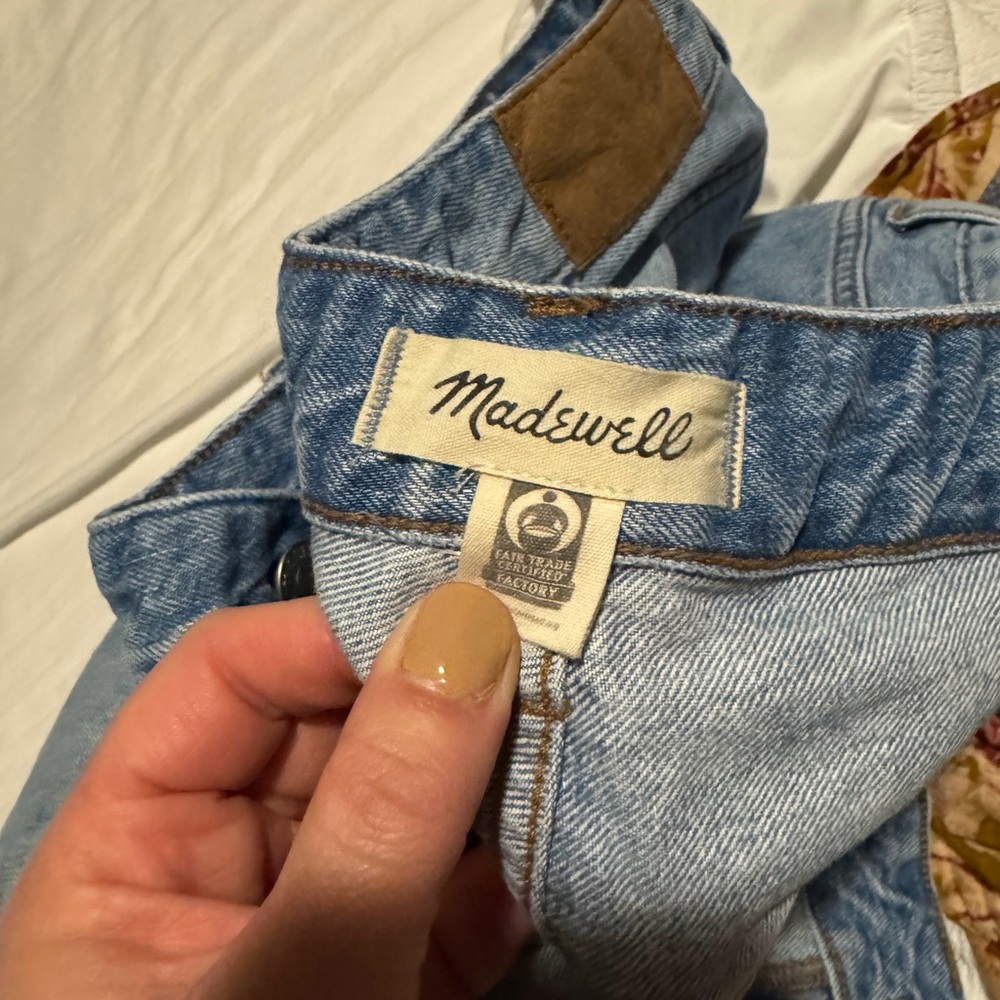 Madewell Light Blue Distressed Boyfriend Jeans - Picture 3 of 4